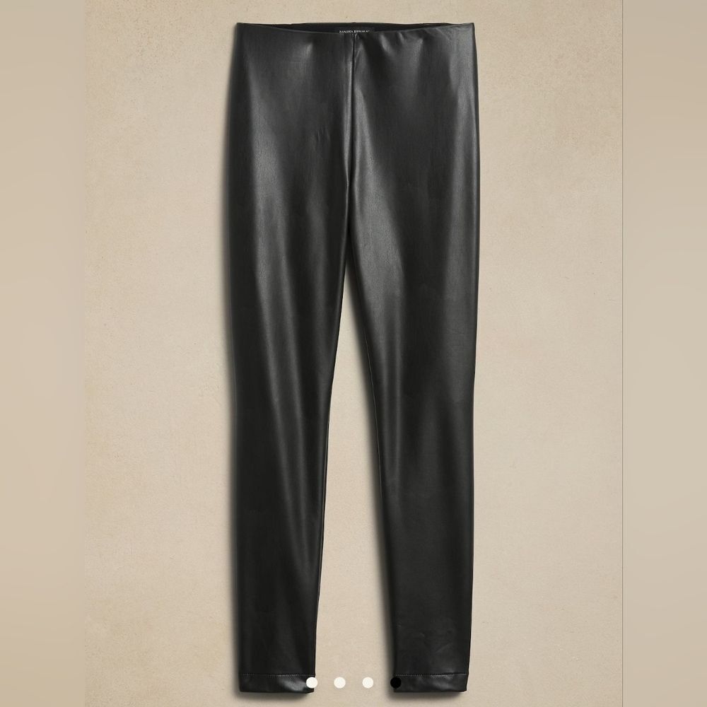 Banana Republic Factory Vegan Leather Legging, Black, Size Small, NWT - Picture 4 of 10
